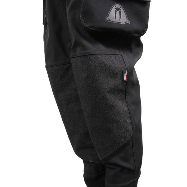 waterproof_d7_pro_kneepads.jpg waterproof_d7_pro_kneepads.jpg
