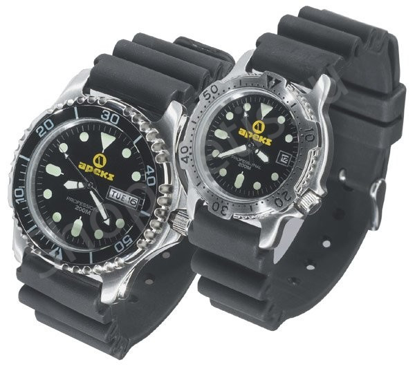 200m_watches_2.jpg 200m_watches_2.jpg