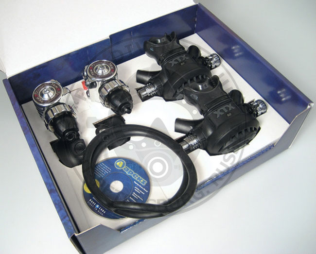 Комплект Apeks TEK3 NEW (правый и левый редуктор, 2 легочника XTX50 NEW, шланги 1 и 2м) Комплект Apeks TEK3 NEW (правый и левый редуктор, 2 легочника XTX50 NEW, шланги 1 и 2м)