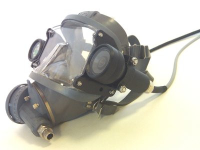 Крепление видео камеры и света на маску Interspiro Diviator MKII (AGA).jpg Крепление видео камеры и света на маску Interspiro Diviator MKII (AGA).jpg