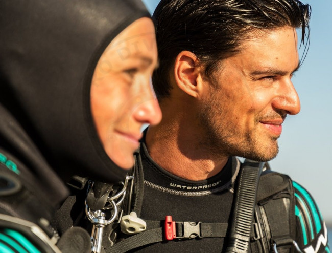 Гидрокостюм Waterproof W30 СЕРИЯ СПОРТ 2,5мм Гидрокостюм Waterproof W30 СЕРИЯ СПОРТ 2,5мм